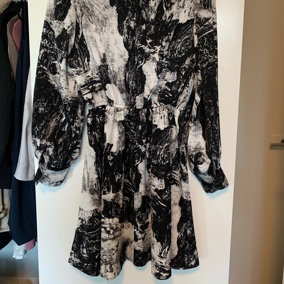 Marbled mini dress - Picture 2 of 2